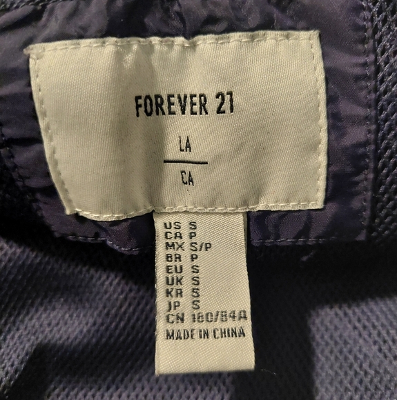 Forever 21 Womens Small (S) Windbreaker Jacket Full Zip Hoodless Navy Blue - Picture 3 of 3